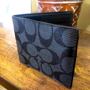 Men’s Coach Signature Canvas Leather Wallet (F66551)